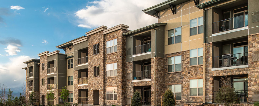Why Multifamily DSTs Outshine Single-Tenant DSTs